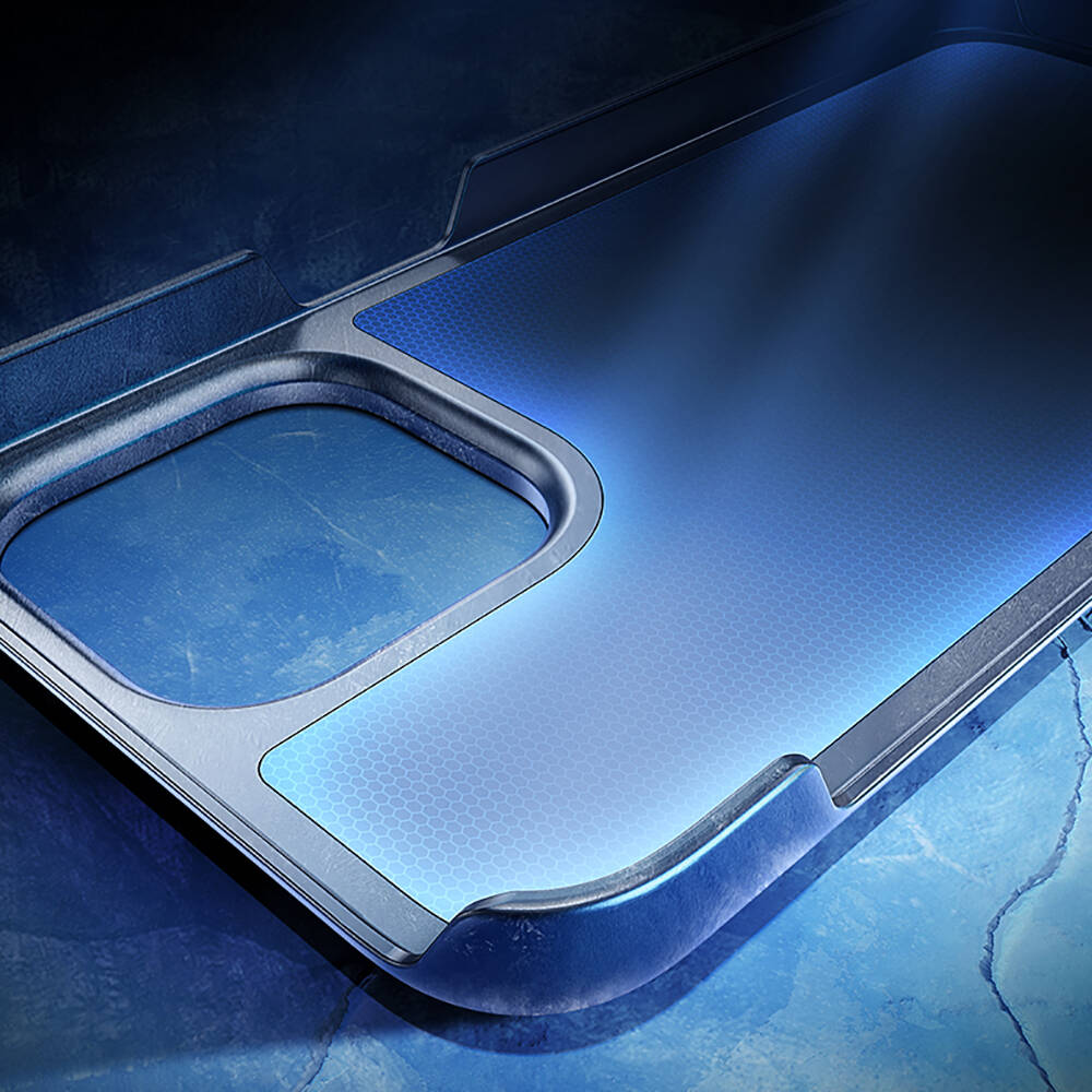 iPhone 12 / 12 Pro Kılıf MagSafe Şarj Özellikli Soğutucu Benks Biliz Kapak