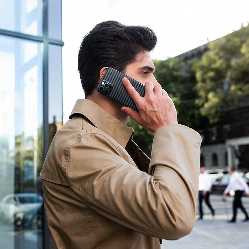 iPhone 12 Pro Max Kılıf Benks Aramid Kapak