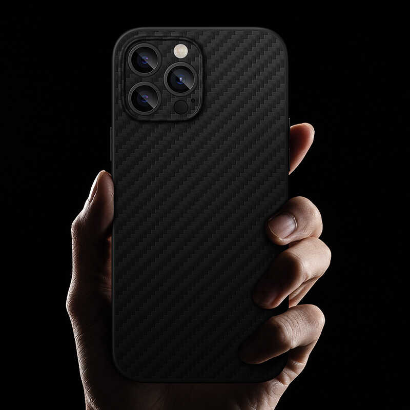 iPhone 13 Pro Max Kılıf Karbon Fiber Benks Hybrid Kevlar Kapak
