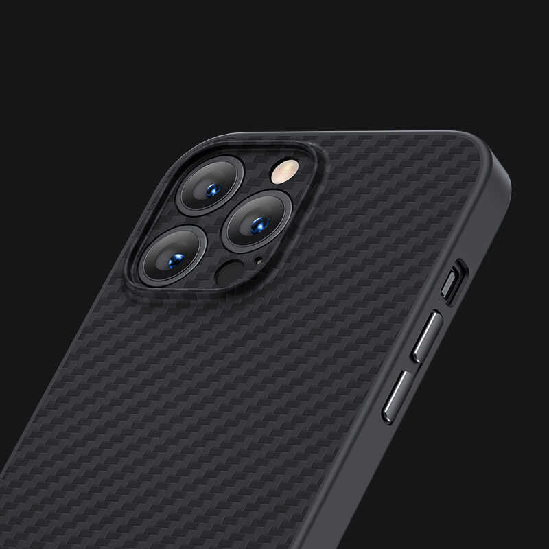 iPhone 13 Pro Max Kılıf Karbon Fiber Benks Hybrid Kevlar Kapak