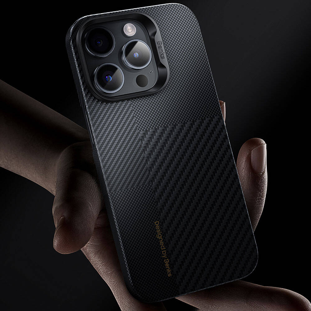 iPhone 14 Pro Kılıf Magsafe Şarj Özellikli Karbon Fiber Benks Montage ArmorAir Kevlar Kapak