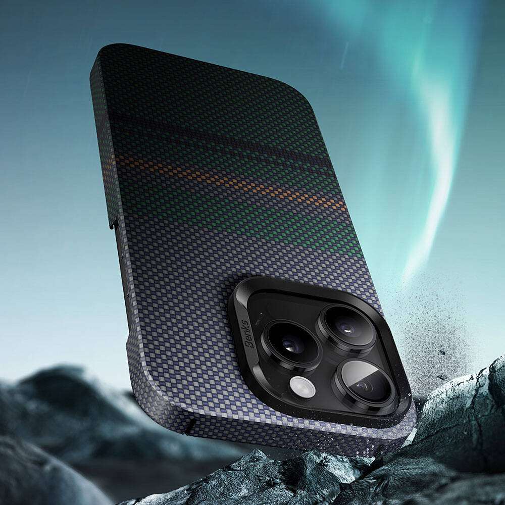 iPhone 14 Pro Max Kılıf Magsafe Şarj Özellikli Karbon Fiber Tasarımlı Benks Aurora ArmorAir Kevlar Kapak