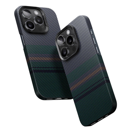 iPhone 14 Pro Max Kılıf Magsafe Şarj Özellikli Karbon Fiber Tasarımlı Benks Aurora ArmorAir Kevlar Kapak
