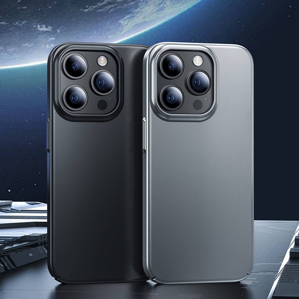 iPhone 15 Pro Kılıf Benks Ultra İnce PC Kapak