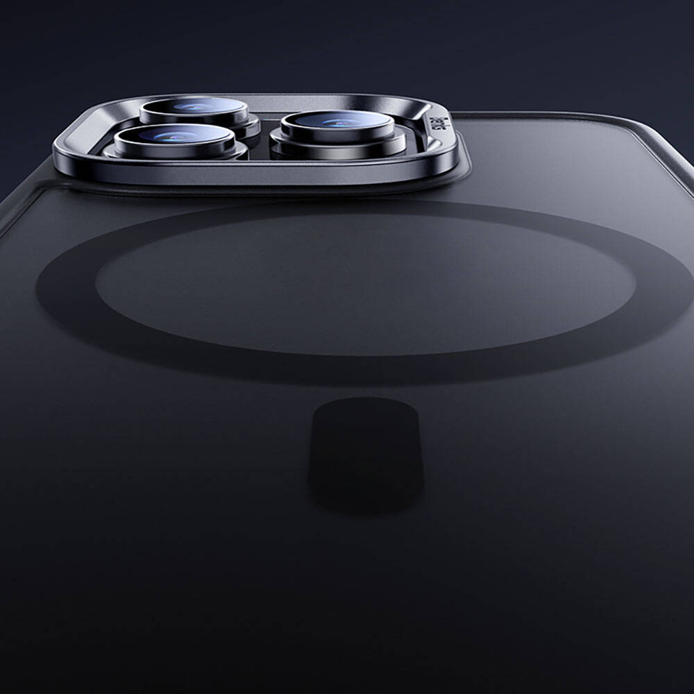 iPhone 15 Pro Kılıf Magsafe Şarj Özellikli Benks Mist Protective Kapak