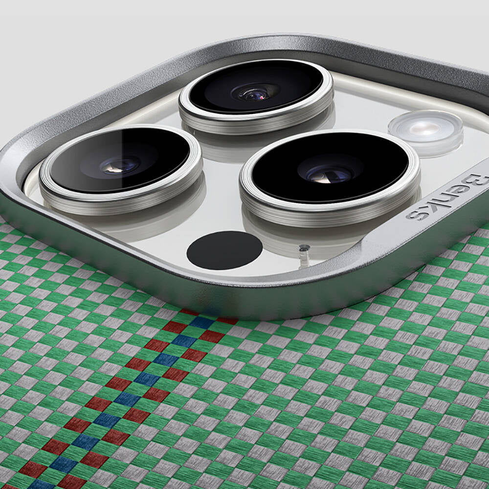 iPhone 15 Pro Kılıf Magsafe Şarj Özellikli Karbon Fiber Tasarımlı Benks Passion Green ArmorAir Kevlar Kapak