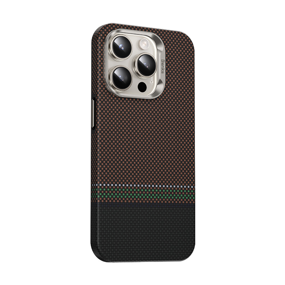 iPhone 15 Pro Kılıf Magsafe Şarj Özellikli Karbon Fiber Tasarımlı Benks Prestige ArmorPro Kevlar Kapak