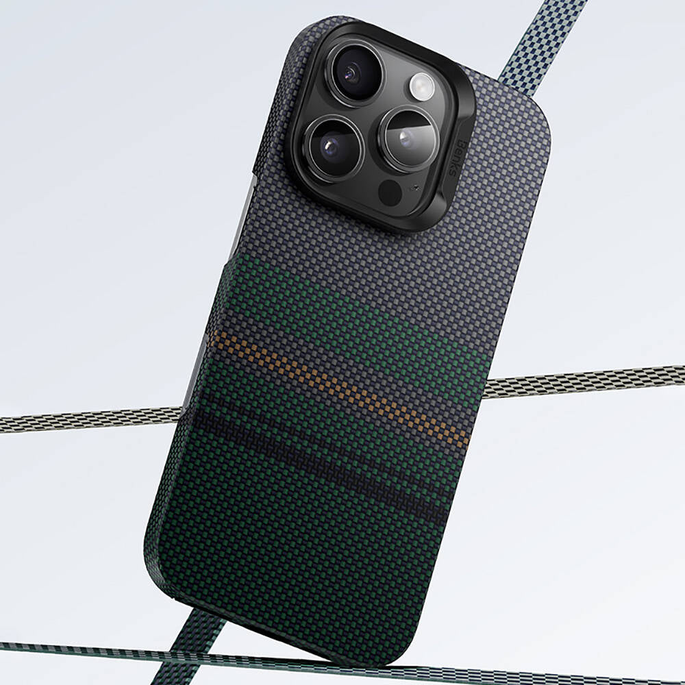 iPhone 16 Kılıf Magsafe Şarj Özellikli Karbon Fiber Tasarımlı Benks Aurora ArmorAir Kevlar Kapak