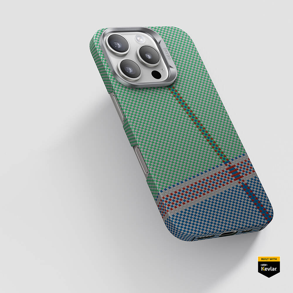 iPhone 16 Pro Kılıf Magsafe Şarj Özellikli Karbon Fiber Tasarımlı Benks Passion Green ArmorAir Kevlar Kapak