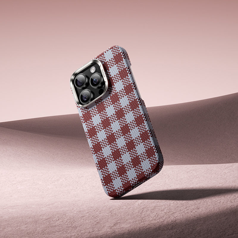 iPhone 16 Pro Max Kılıf M-safe Şarj Özellikli Ekose Tasarımlı Benks ArmorVichy Kevlar Kapak