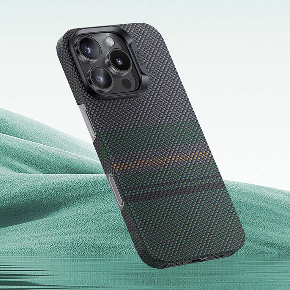 iPhone 16 Pro Max Kılıf Magsafe Şarj Özellikli Karbon Fiber Tasarımlı Benks Aurora ArmorAir Kevlar Kapak