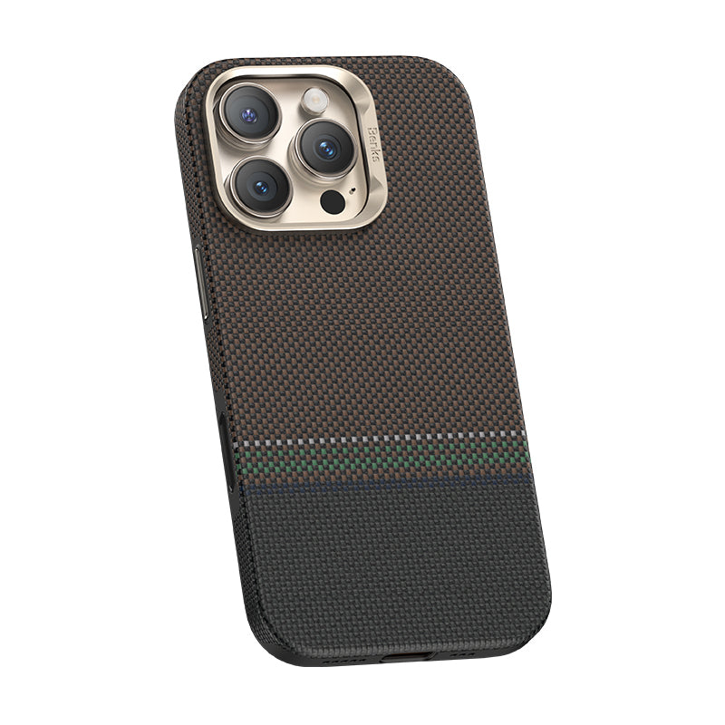 iPhone 16 Pro Max Kılıf Magsafe Şarj Özellikli Karbon Fiber Tasarımlı Benks Prestige ArmorPro Kevlar Kapak