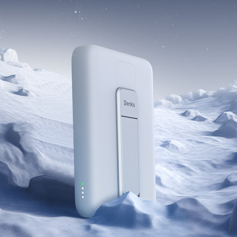 Benks MP08 Magsafe Powerbank 10000mAh Standlı Magnetik İnce Tasarımlı