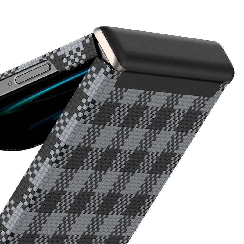 Galaxy Z Flip 7 Kılıf M-safe Şarj Özellikli Ekose Tasarımlı Benks ArmorAir ArmorVichy Kevlar Kapak