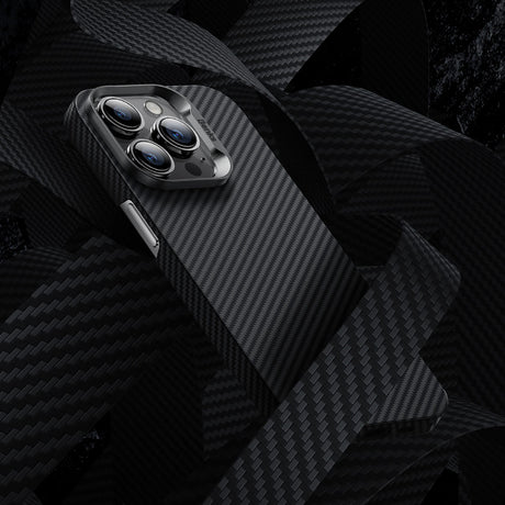 iPhone 14 Pro Kılıf Karbon Fiber Benks 600D Essential Kevlar Kapak