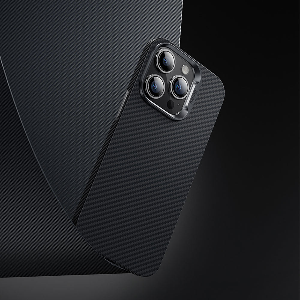 iPhone 14 Pro Max Kılıf Karbon Fiber Benks 600D Essential Kevlar Kapak