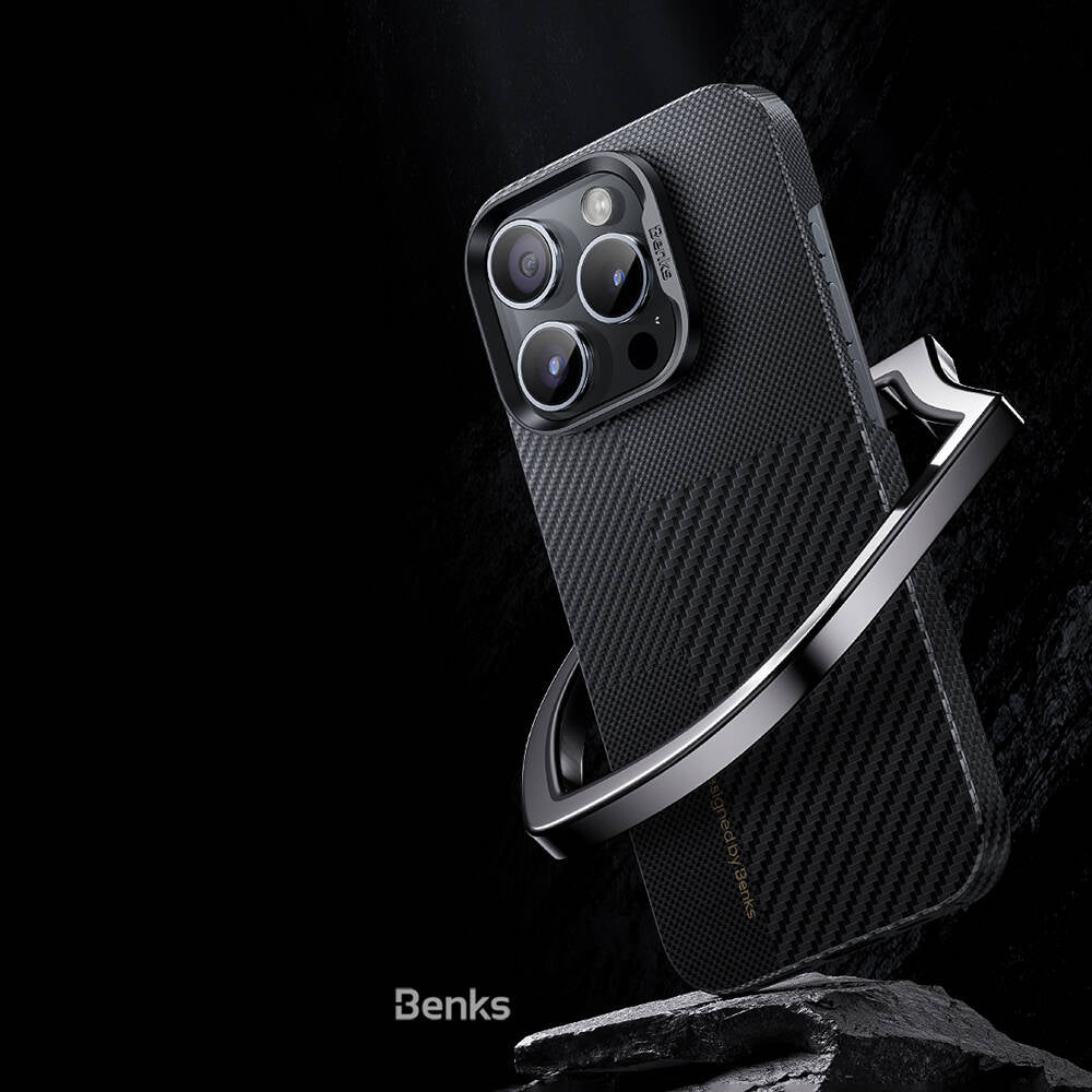 iPhone 14 Pro Max Kılıf Magsafe Şarj Özellikli Karbon Fiber Benks Montage ArmorAir Kevlar Kapak