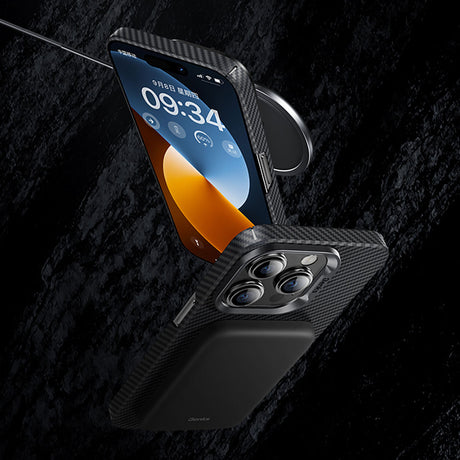 iPhone 15 Plus Kılıf Magsafe Özellikli Karbon Fiber Benks Hybrid ArmorAir 600D Kevlar Kapak