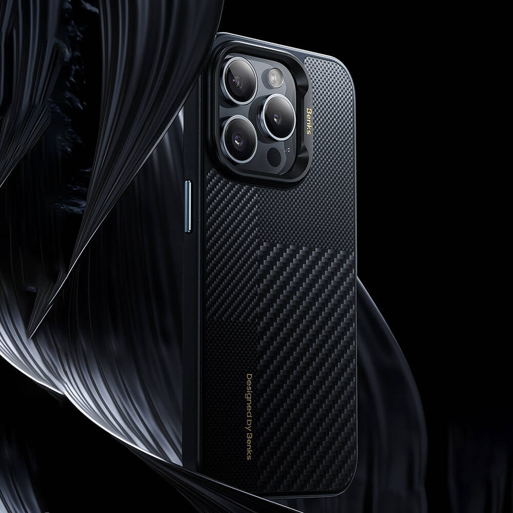iPhone 15 Pro Kılıf Magsafe Şarj Özellikli Karbon Fiber Benks Montage ArmorPro Kevlar Kapak