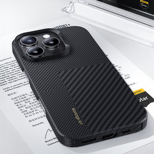 iPhone 16 Pro Kılıf M-safe Şarj Özellikli Karbon Fiber Metal Kamera Çerçeveli Benks Montage ArmorAir Kevlar Kapak
