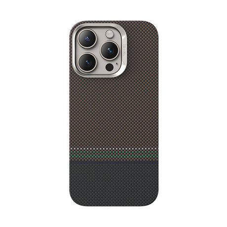 iPhone 16 Pro Kılıf Magsafe Şarj Özellikli Karbon Fiber Tasarımlı Benks Prestige ArmorAir Kevlar Kapak