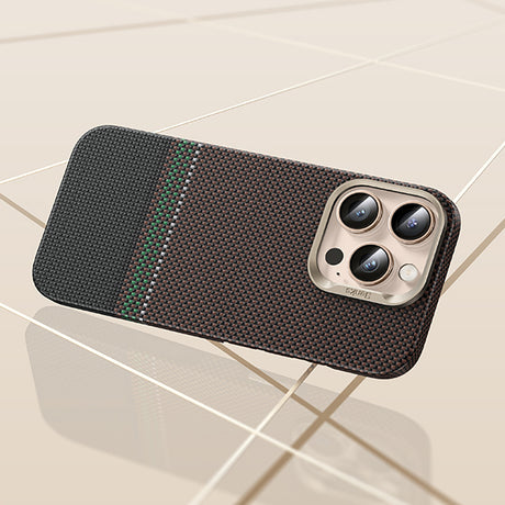iPhone 16 Pro Kılıf Magsafe Şarj Özellikli Karbon Fiber Tasarımlı Benks Prestige ArmorAir Kevlar Kapak