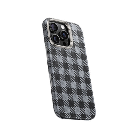 iPhone 16 Pro Max Kılıf M-safe Şarj Özellikli Ekose Tasarımlı Benks ArmorVichy Kevlar Kapak