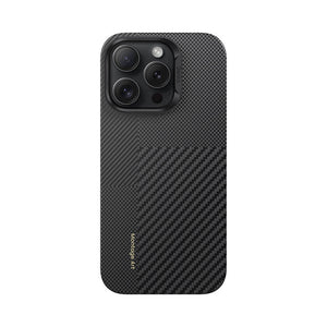 iPhone 16 Pro Max Kılıf Magsafe Şarj Özellikli Karbon Fiber Benks Montage ArmorAir Kevlar Kapak