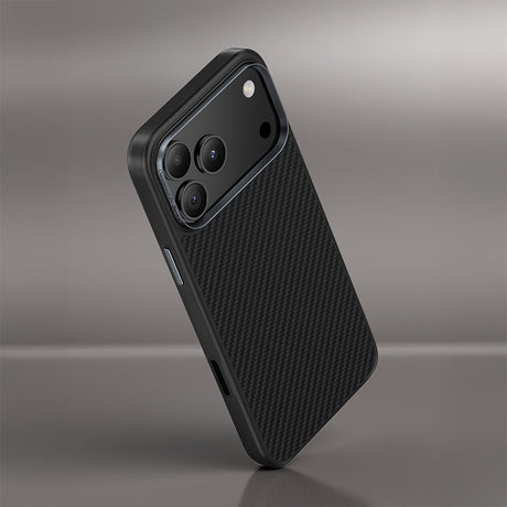 iPhone 17 Pro Kılıf Karbon Fiber M-safe Şarj Özellikli Benks Hybrid ArmorPro 600D Kevlar Kapak