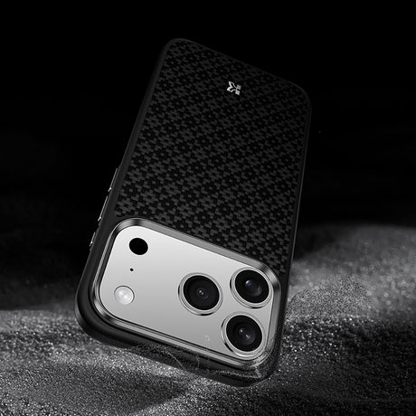 iPhone 17 Pro Kılıf M-Safe Şarj Özellikli Benks ArmorPro ArmorGrid Serisi Kevlar Kapak