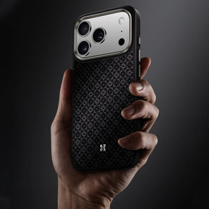 iPhone 17 Pro Kılıf M-Safe Şarj Özellikli Benks ArmorPro ArmorGrid Serisi Kevlar Kapak