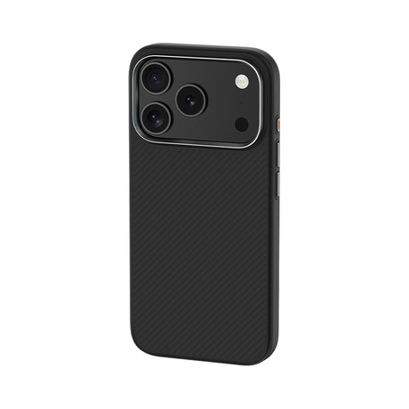 Apple iPhone 17 Pro Max Kılıf Karbon Fiber M-safe Şarj Özellikli Benks Hybrid ArmorPro 600D Kevlar Kapak