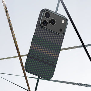 iPhone 17 Pro Max Kılıf M-safe Şarj Özellikli Karbon Fiber Tasarımlı Benks Aurora ArmorPro Kevlar Kapak