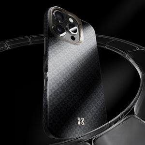 iPhone 16 Pro Max Kılıf M-Safe Şarj Özellikli Benks ArmorAir ArmorGrid Serisi Kevlar Kapak