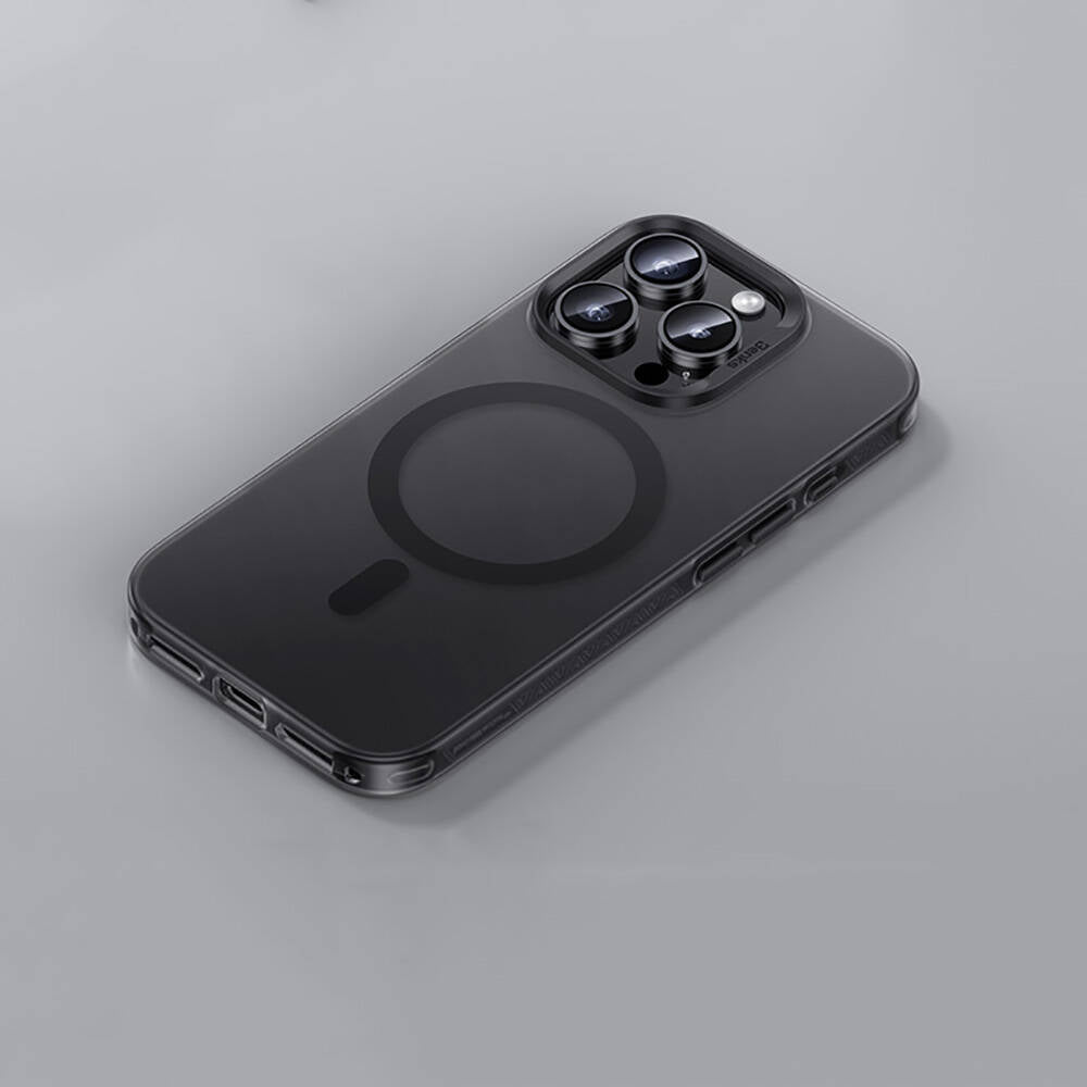 iPhone 16 Pro Max Kılıf Magsafe Şarj Özellikli Benks Lucid Armor Kapak