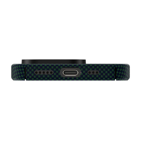iPhone 16 Pro Max uyumlu Kılıf Magsafe Şarj Özellikli Benks Aurora ArmorAir Kevlar Kapak